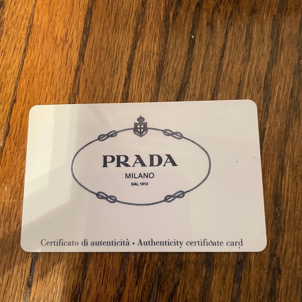 Prada red handbag - Picture 6 of 12